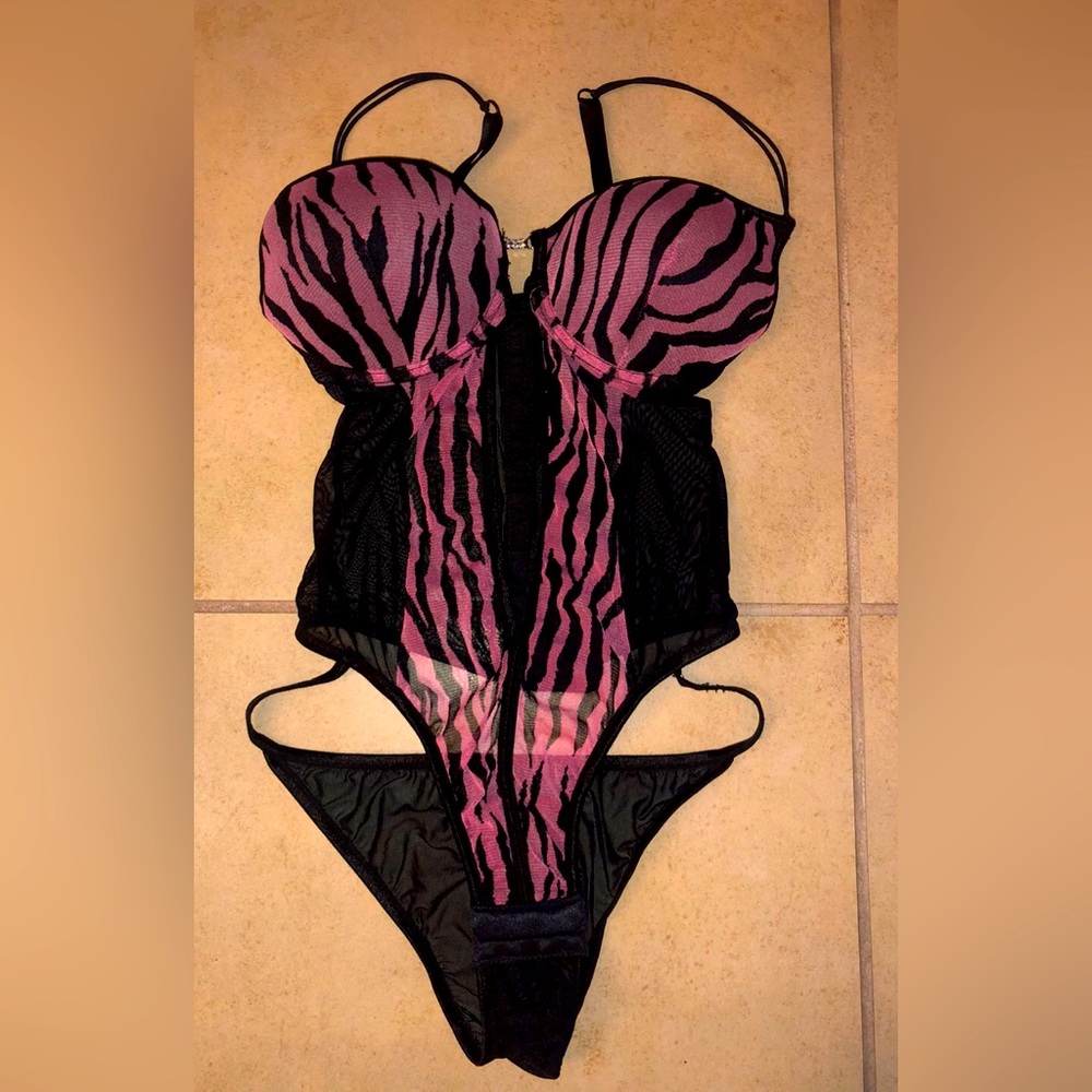 Fruscio Pink Black Zebra Sexy See through Sexy Body Bra Crystal Small Medium